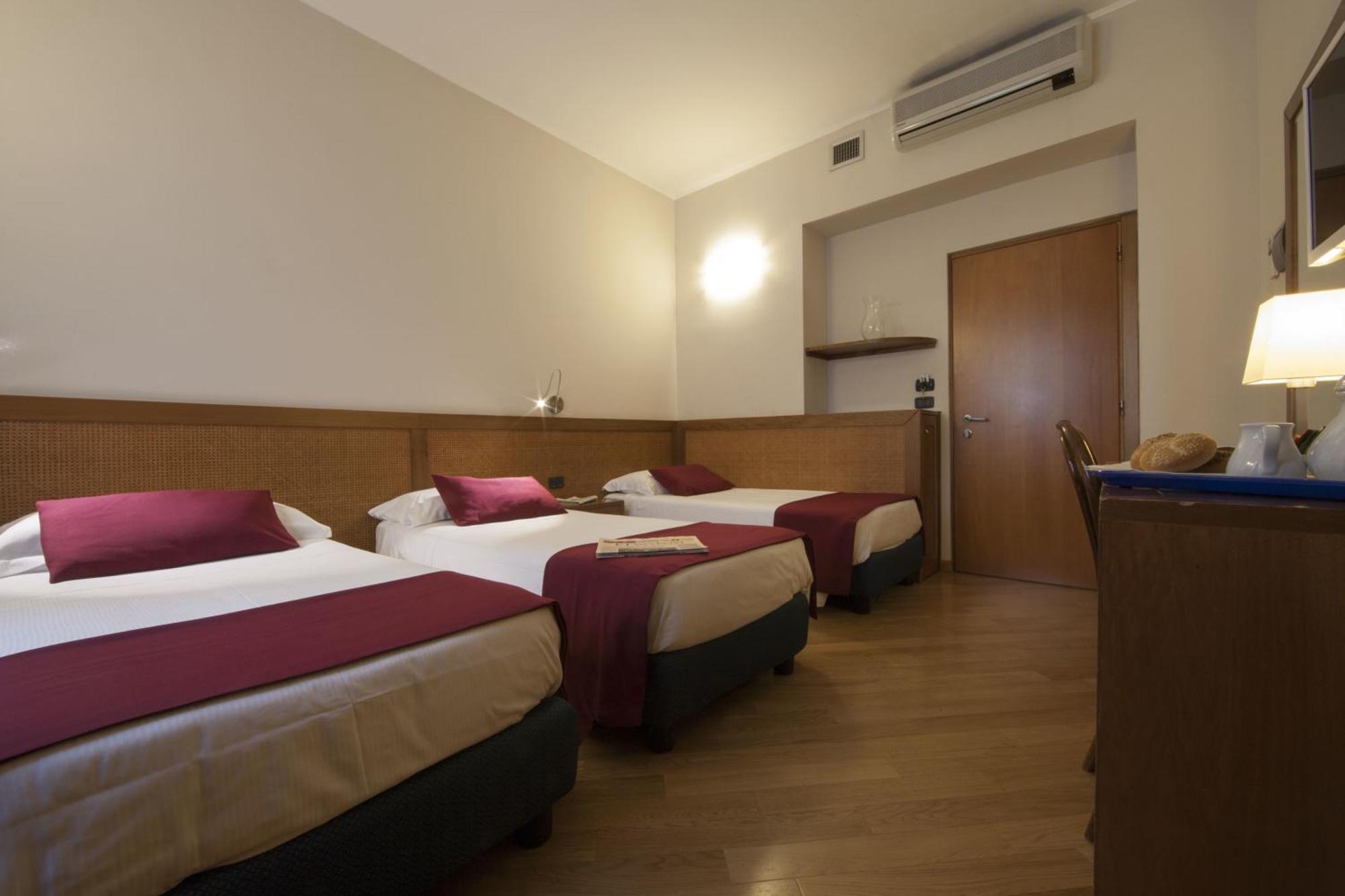 Missori Hotel Piazza Missori, Sonder Milán Exterior foto